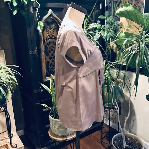 Anthropologie Cotton Taupe Embroidered floral top - Picture 4 of 8